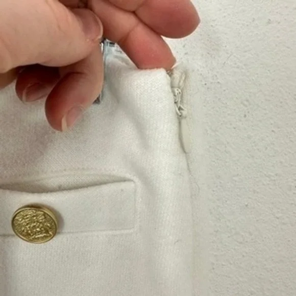 J. Crew Size XS Cream White Wool Blend Mini Skirt Gold Button Detail Preppy Chic - Picture 2 of 6